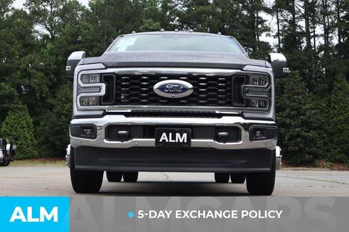 2023 Ford F-350 Lariat Super Duty