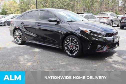 Aurora Black Pearl 2023 Kia Forte GT