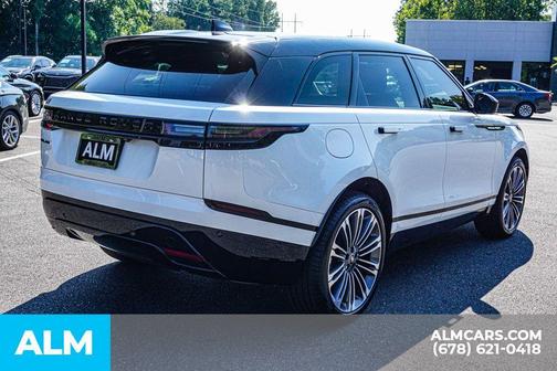 2025 Land Rover Range Rover Velar P400 Dynamic SE