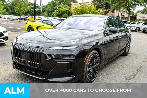 Black Sapphire Metallic 2023 BMW 740 i