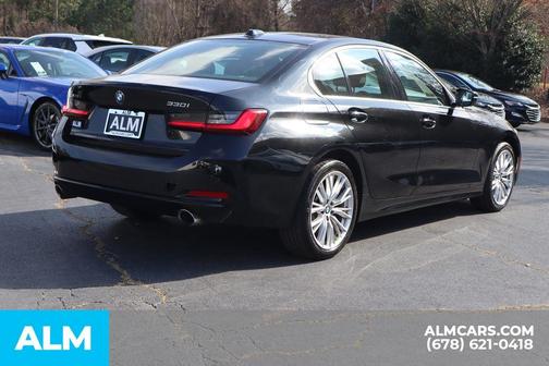 2024 BMW 330 i xDrive