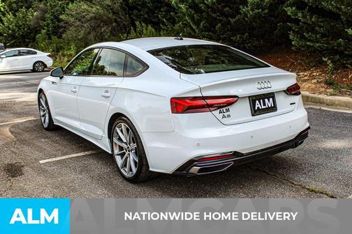 Glacier White Metallic 2025 Audi A5 Sportback 45 S line quattro Premium