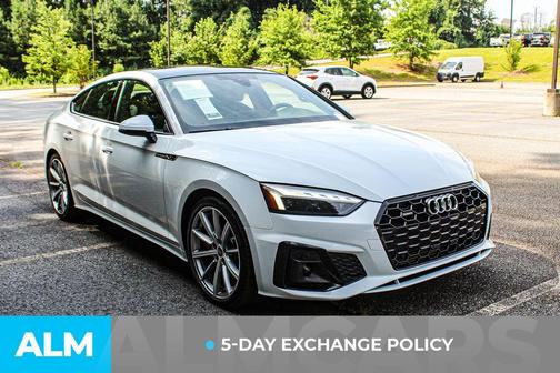 Glacier White Metallic 2025 Audi A5 Sportback 45 S line quattro Premium