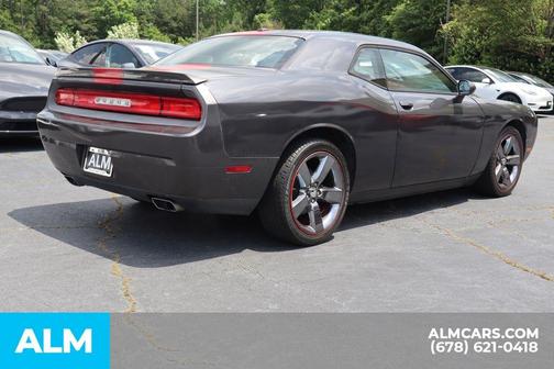 2014 Dodge Challenger SXT