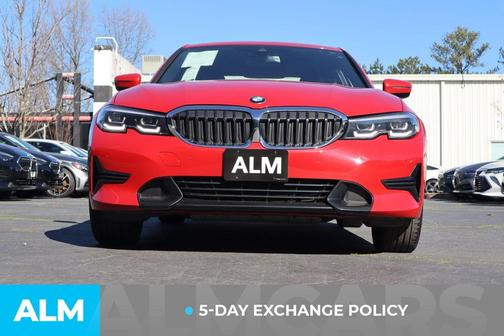 2022 BMW 330 i xDrive