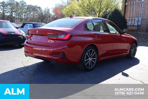 2022 BMW 330 i xDrive