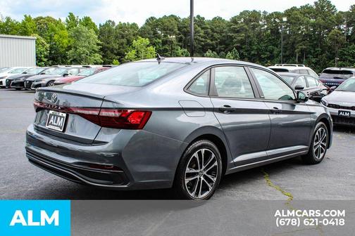 Platinum Gray Metallic 2025 Volkswagen Jetta 1.5T Sport