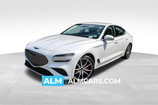 Uyuni White 2025 Genesis G70 2.5T