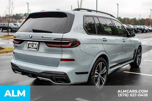 2023 BMW X7 M60i