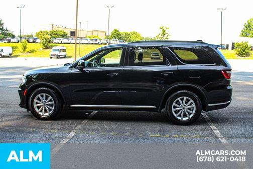 DB Black Crystal Clearcoat 2023 Dodge Durango SXT