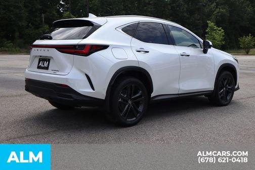 2025 Lexus NX 450h+ Luxury