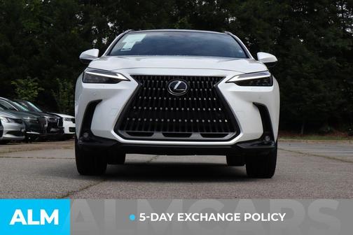 2025 Lexus NX 450h+ Luxury