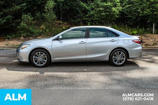 Celestial Silver Metallic 2015 Toyota Camry XLE
