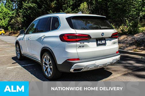 Alpine White 2022 BMW X5 sDrive40i