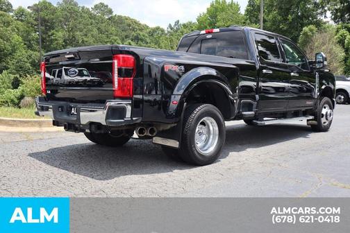 2024 Ford F-350 Lariat Super Duty