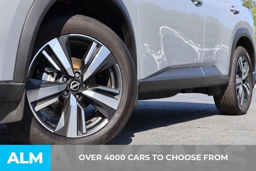 2024 Nissan Rogue SL