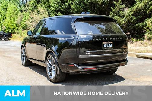 Santorini Black 2025 Land Rover Range Rover P400 SE
