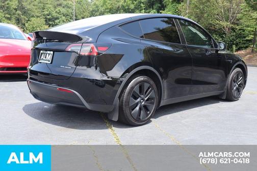 2025 Tesla Model Y Long Range