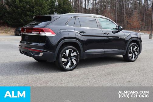 2024 Volkswagen Atlas Cross Sport 2.0T SE w/Technology