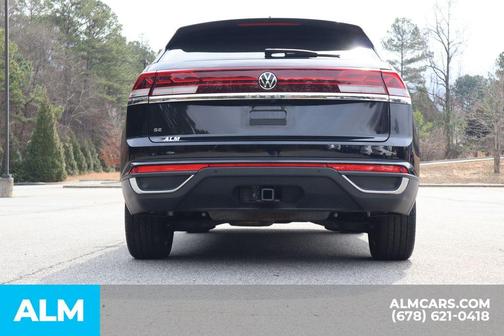 2024 Volkswagen Atlas Cross Sport 2.0T SE w/Technology