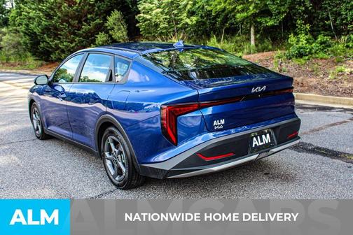 Deep Sea Blue 2025 Kia K4