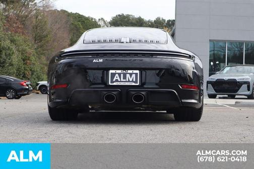 2025 Porsche 911 Carrera 4 GTS