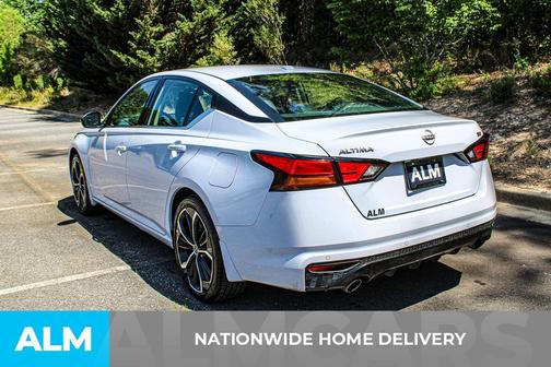 Gray 2025 Nissan Altima SR