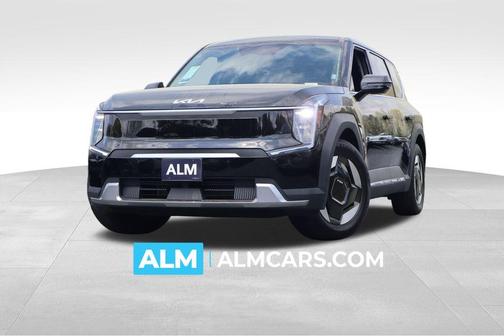 Aurora Black Pearl 2024 Kia EV9 Light Long Range