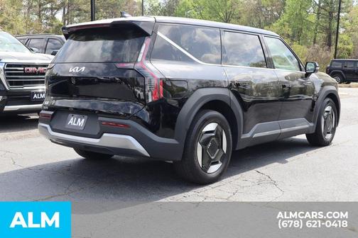 Aurora Black Pearl 2024 Kia EV9 Light Long Range