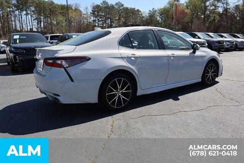 2023 Toyota Camry SE