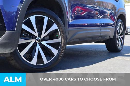 2024 Volkswagen Taos 1.5T SE