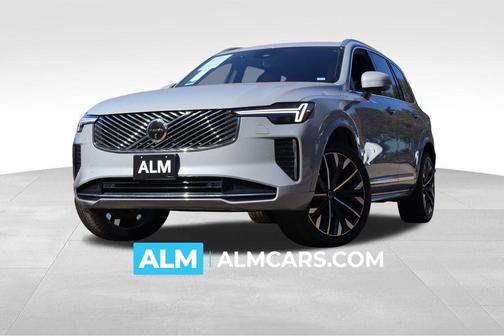 2025 Volvo XC90 B6 Plus 7-Seater