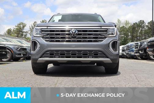 2025 Volkswagen Atlas 2.0T SE w/Technology