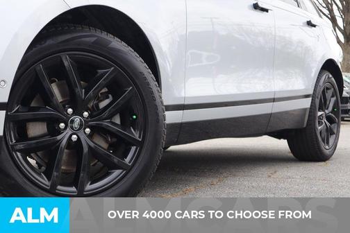 Hakuba Silver 2024 Land Rover Range Rover Velar P250 Dynamic SE