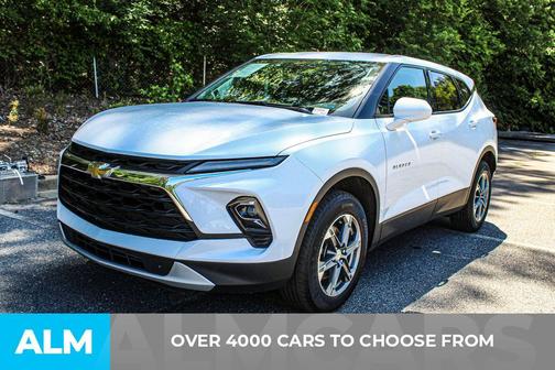 Summit White 2025 Chevrolet Blazer LT