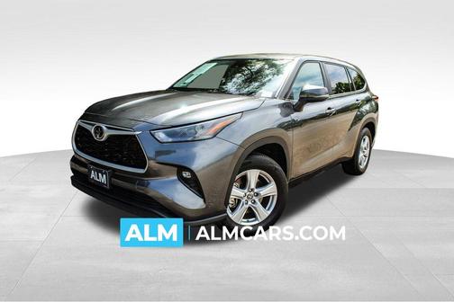 Magnetic Gray Metallic 2025 Toyota Highlander LE