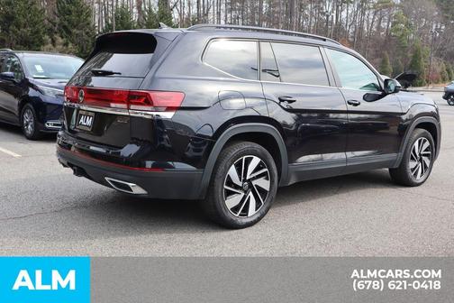2024 Volkswagen Atlas 2.0T SE