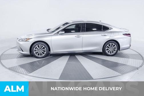 2022 Lexus ES 300h Base