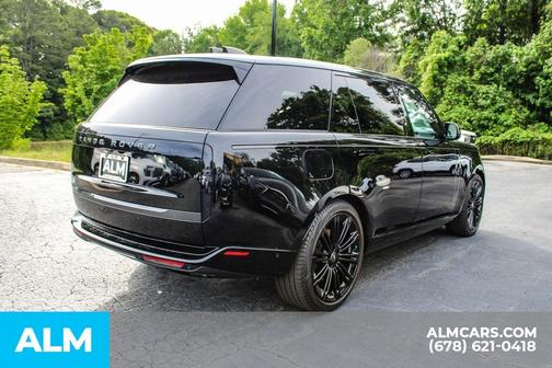 Santorini Black 2024 Land Rover Range Rover P530 SE