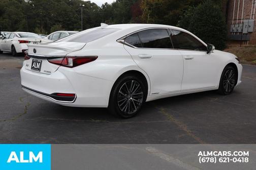 2022 Lexus ES 300h 300H
