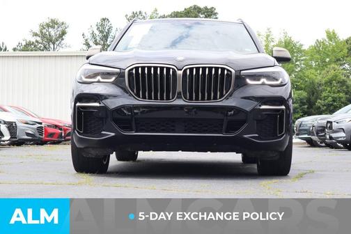 2022 BMW X5 M50i