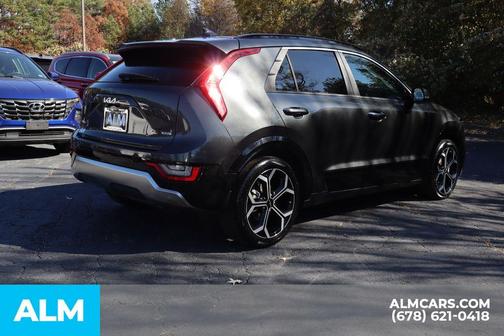 2023 Kia Niro Plug-In Hybrid SX Touring
