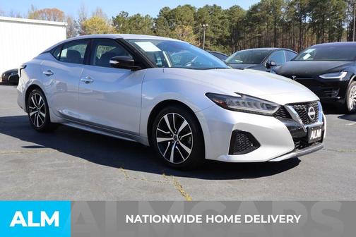 2023 Nissan Maxima SV