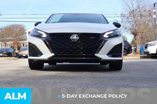 2025 Nissan Altima SR