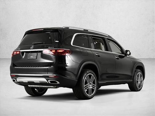 2026 Mercedes-Benz GLS 450 4MATIC