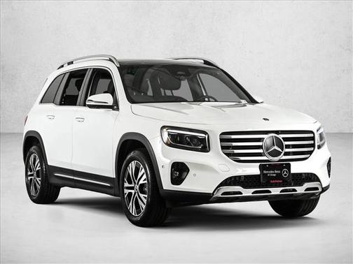 Polar White 2026 Mercedes-Benz GLB 250 Base 4MATIC