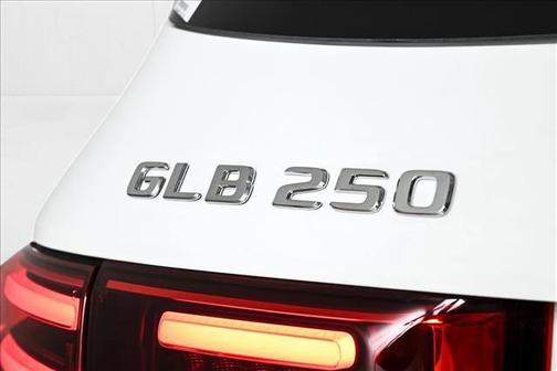 2026 Mercedes-Benz GLB 250 Base 4MATIC