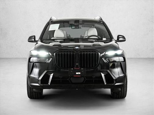 Black Sapphire Metallic 2025 BMW X7 xDrive40i