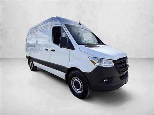 2026 Mercedes-Benz Sprinter 2500 Standard Roof
