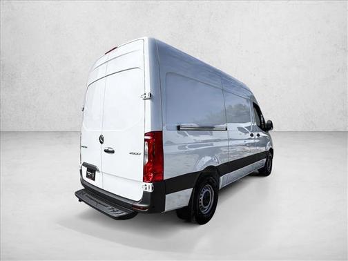 2026 Mercedes-Benz Sprinter 2500 Standard Roof